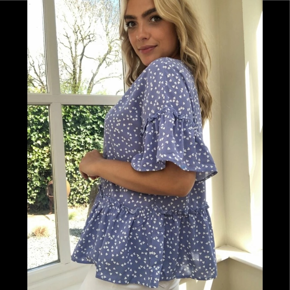 Plus Frill Trim Allover Heart Print Peplum Top